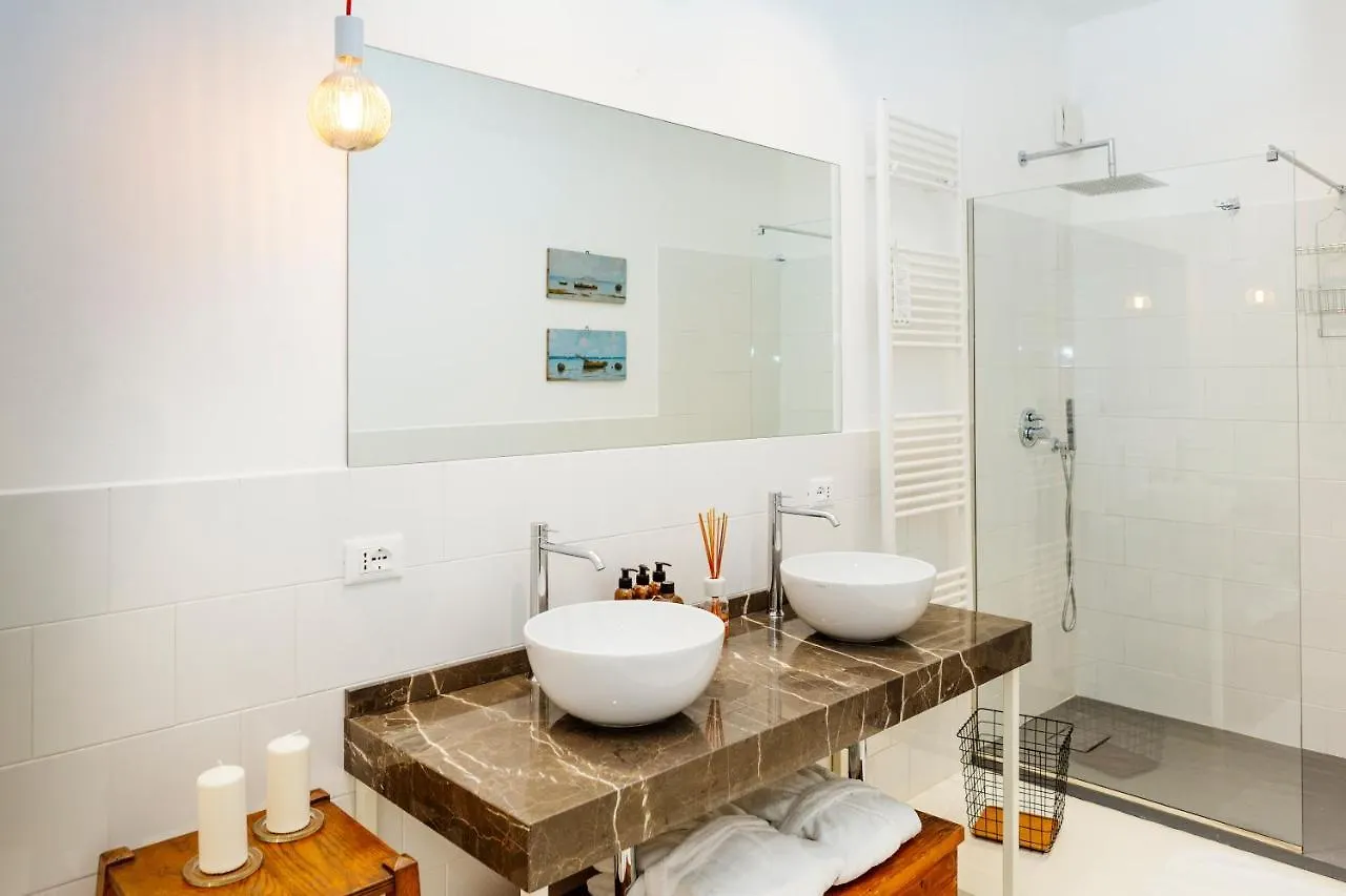 Garden Suite in private villa on Via Libertà Palerme